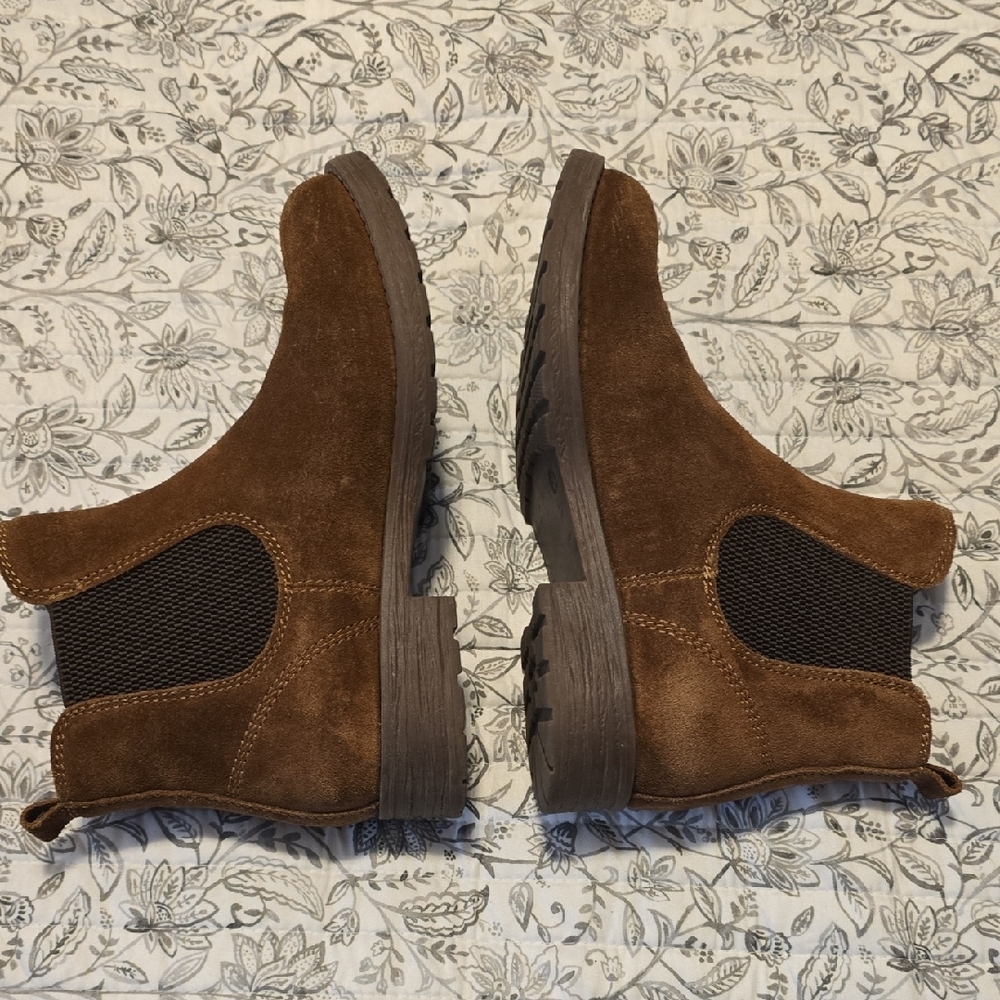 Bjorndal Tan Suede Ankle Booties - Picture 5 of 8